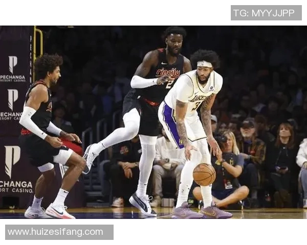 湖人再胜开拓者，浓眉32分支撑球队取胜